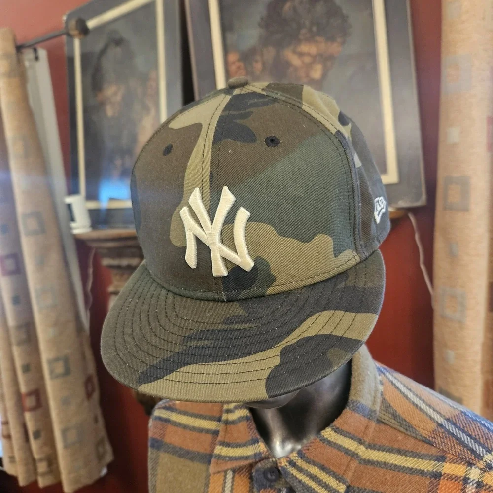 New Era 59FIFTY New York Yankees Fitted Hat 7¾ Woodland Camo MLB Baseball Cap